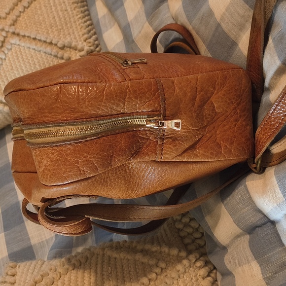 🟠 Sedona OG Essential Backpack - Portland Leather Goods - Picture 3 of 11